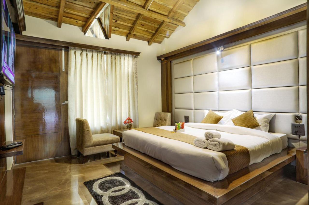 Vinsober Monal Hotel Nainital Eksteriør billede